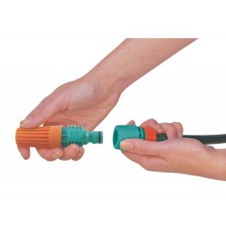 POTE 34 UNI DE ESGUICHO EM PLASTICO JATO REGULAVEL PARA ENGATE RAPIDO PARA JARDIM TRAMONTINA