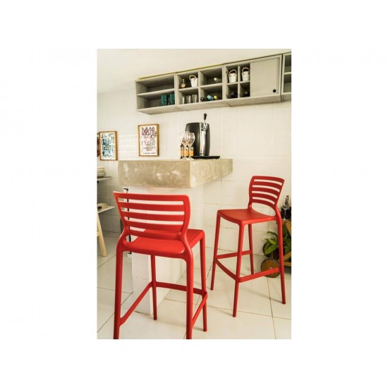 CADEIRA PLASTICA MONOBLOCO SOFIA VERMELHA ENCOSTO VAZADO HORIZONTAL ALTA BAR TRAMONTINA