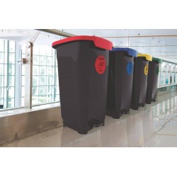 LIXEIRA EM PLASTICO T-FORCE PRETO E VERMELHO 50 LITROS